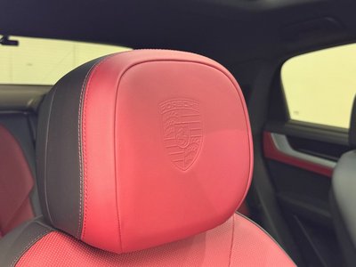 2023 Porsche CAYENNE — миниатюра 13