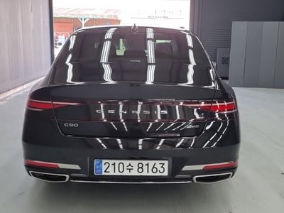 صورة 3 لـ 2023 Genesis G90 (RS4)