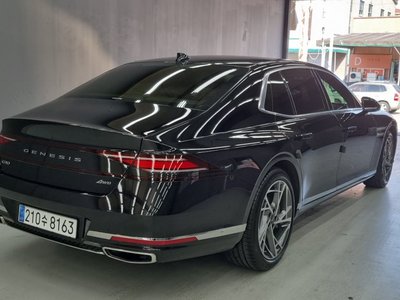 صورة 4 لـ 2023 Genesis G90 (RS4)