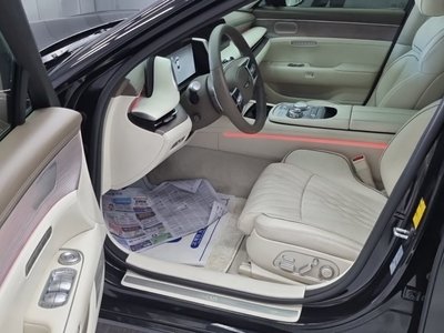 صورة 10 لـ 2023 Genesis G90 (RS4)