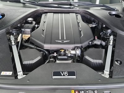 صورة 7 لـ 2023 Genesis G90 (RS4)
