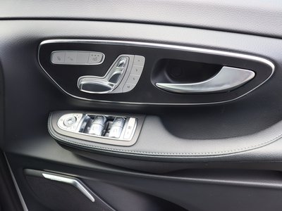 2021 Mercedes-BENZ V-CLASS — миниатюра 60