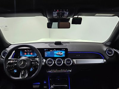 2026 Mercedes-BENZ GLB — миниатюра 17
