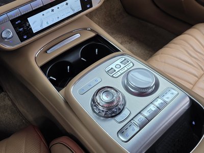 صورة 9 لـ 2023 Genesis G90 (RS4)