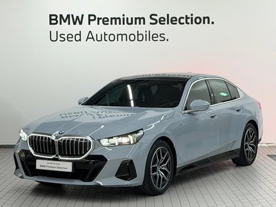 BMW 5 SERIES - 1