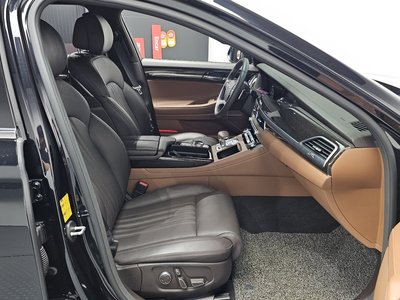 صورة مصغرة 12 لـ 2020 Genesis G90