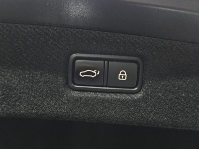 صورة مصغرة 20 لـ 2020 Genesis G90