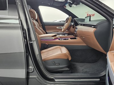 2023 Genesis GV70 — миниатюра 16