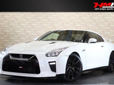 NISSAN GT-R