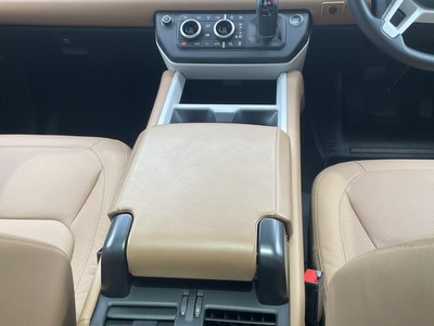 2025 LAND Rover DEFENDER — миниатюра 26