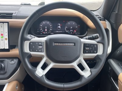 2025 LAND Rover DEFENDER — миниатюра 18