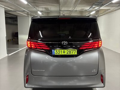 TOYOTA ALPHARD - 3