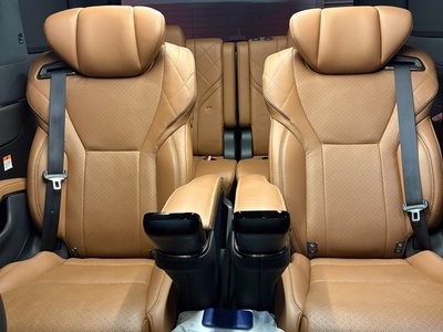 TOYOTA ALPHARD - 5