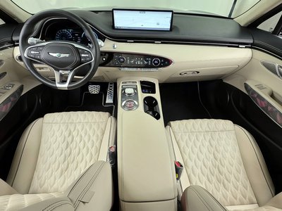 صورة 5 لـ 2023 Genesis GV70