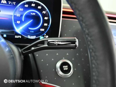 MERCEDES-BENZ EQE - 9