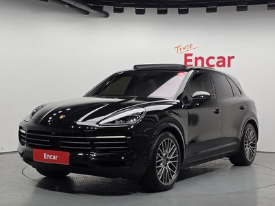 PORSCHE CAYENNE - 1