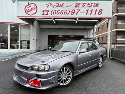 NISSAN SKYLINE - 1