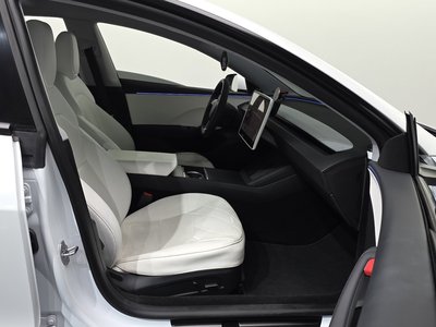 2025 Tesla MODEL 3 缩略图 17