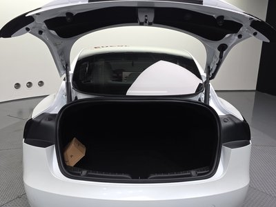 2025 Tesla MODEL 3 缩略图 26