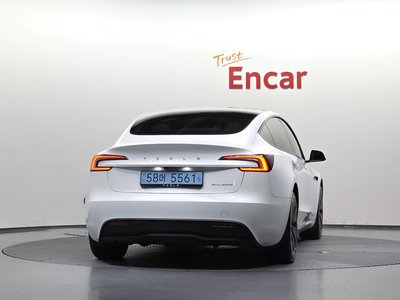 صورة 3 لـ 2025 Tesla MODEL 3