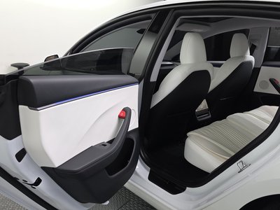 2025 Tesla MODEL 3 缩略图 16