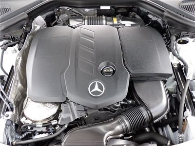 MERCEDES-BENZ GLC - 10