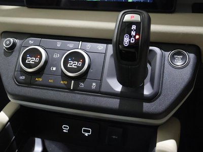 2023 LAND Rover DEFENDER 缩略图 24