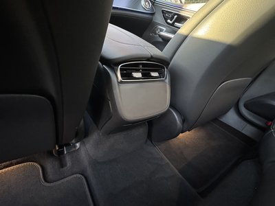 MERCEDES-BENZ EQE - 2