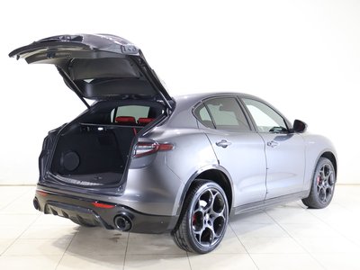 صورة 10 لـ 2025 ALFA Romeo STELVIO