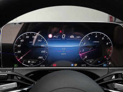 MERCEDES-BENZ E-CLASS - 8