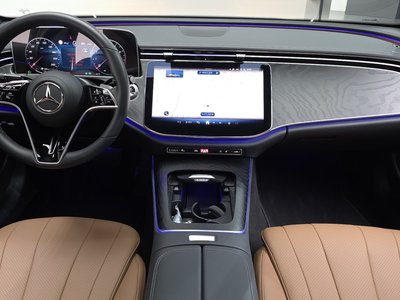 MERCEDES-BENZ E-CLASS - 5