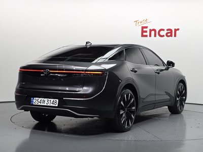 TOYOTA CROWN CROSSOVER - 4