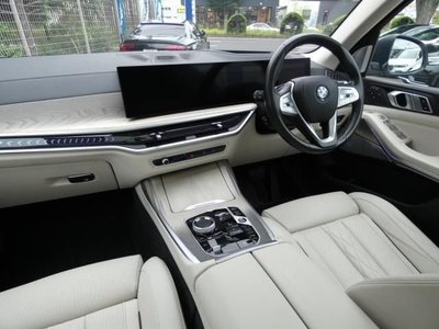2023 BMW X7 照片 3