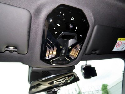 2025 BMW 5 SERIES — миниатюра 16