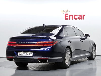 2019 Genesis G90 photo 4