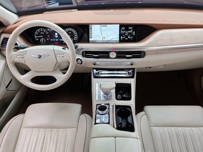 2019 Genesis G90 photo 5