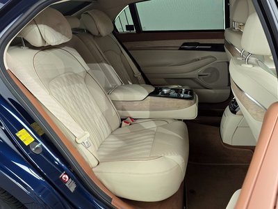 2019 Genesis G90 缩略图 12