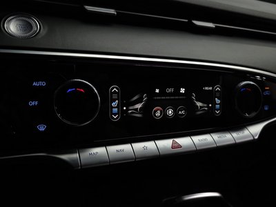 2022 Genesis GV70 — миниатюра 31