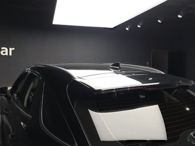 2022 Genesis GV70 — миниатюра 39