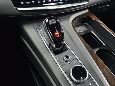 CADILLAC ESCALADE 5TH GENERATION - 9