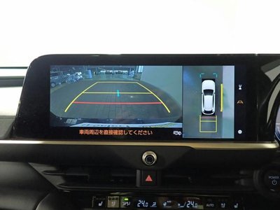 2024 Toyota CROWN SPORT photo 5