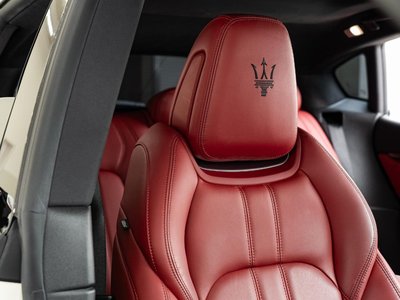 2019 Maserati LEVANTE thumbnail 26