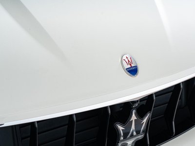 2019 Maserati LEVANTE thumbnail 24