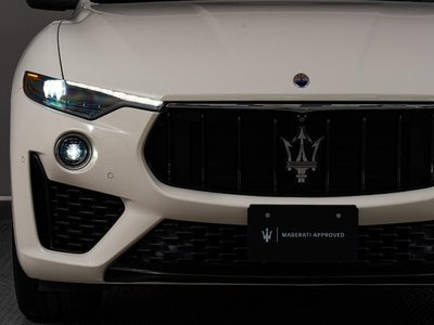 2019 Maserati LEVANTE thumbnail 37