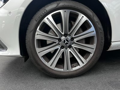 MERCEDES-BENZ E-CLASS - 5