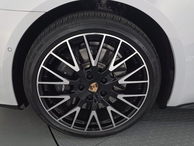 PORSCHE PANAMERA - 6