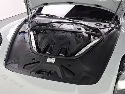 PORSCHE PANAMERA - 7