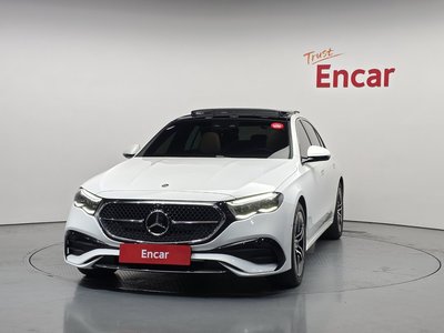 MERCEDES-BENZ E-CLASS - 2