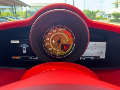 2016 Ferrari 488 SPIDER — миниатюра 21