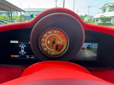 2016 Ferrari 488 SPIDER — миниатюра 22